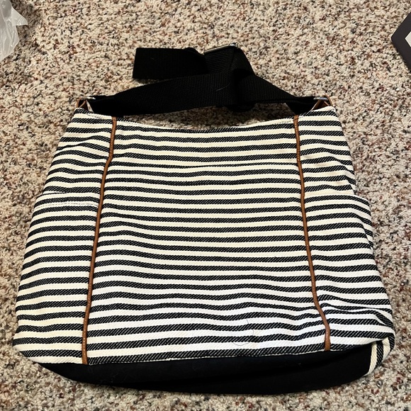 Thirty-One purse - Picture 2 of 4